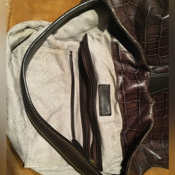 Dooney Bourke Croc Embossed Leather Hobo Shoulder Handbag Clip Lock w/Key Fab - Picture 15 of 16